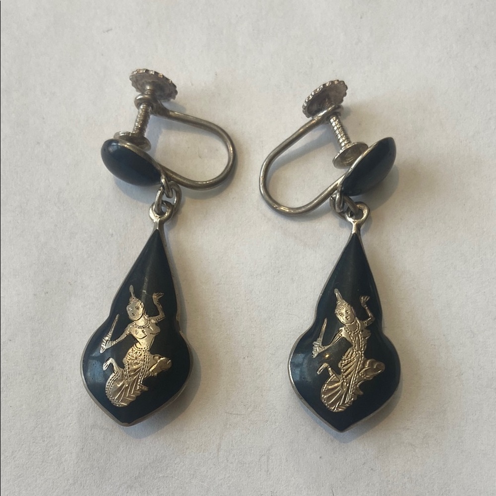 Siam Silver Dangle earrings